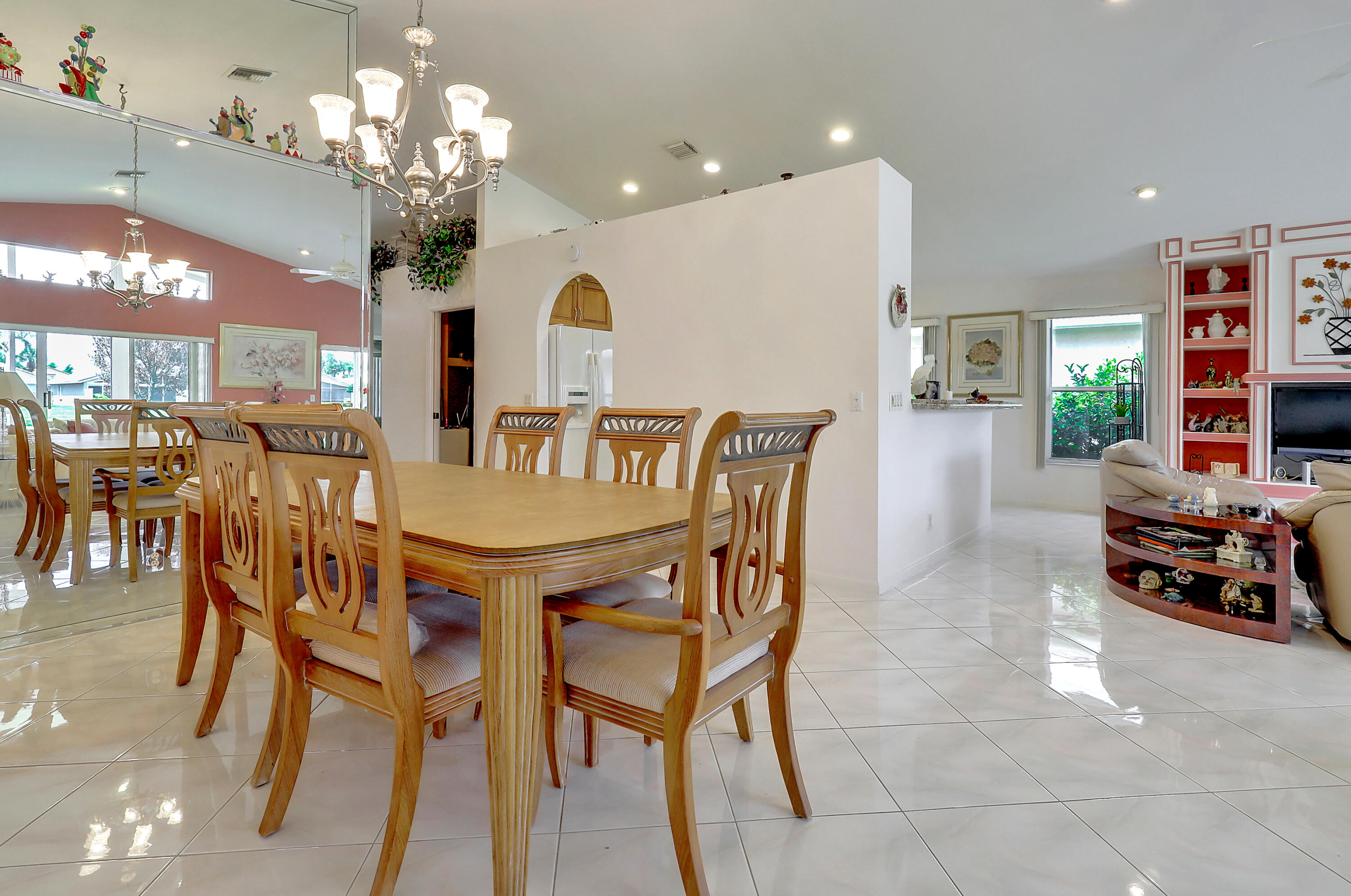 6598 Sun River Road Boynton Beach, FL 33437 - Photo 15 of 33 f8-51488-65606-16