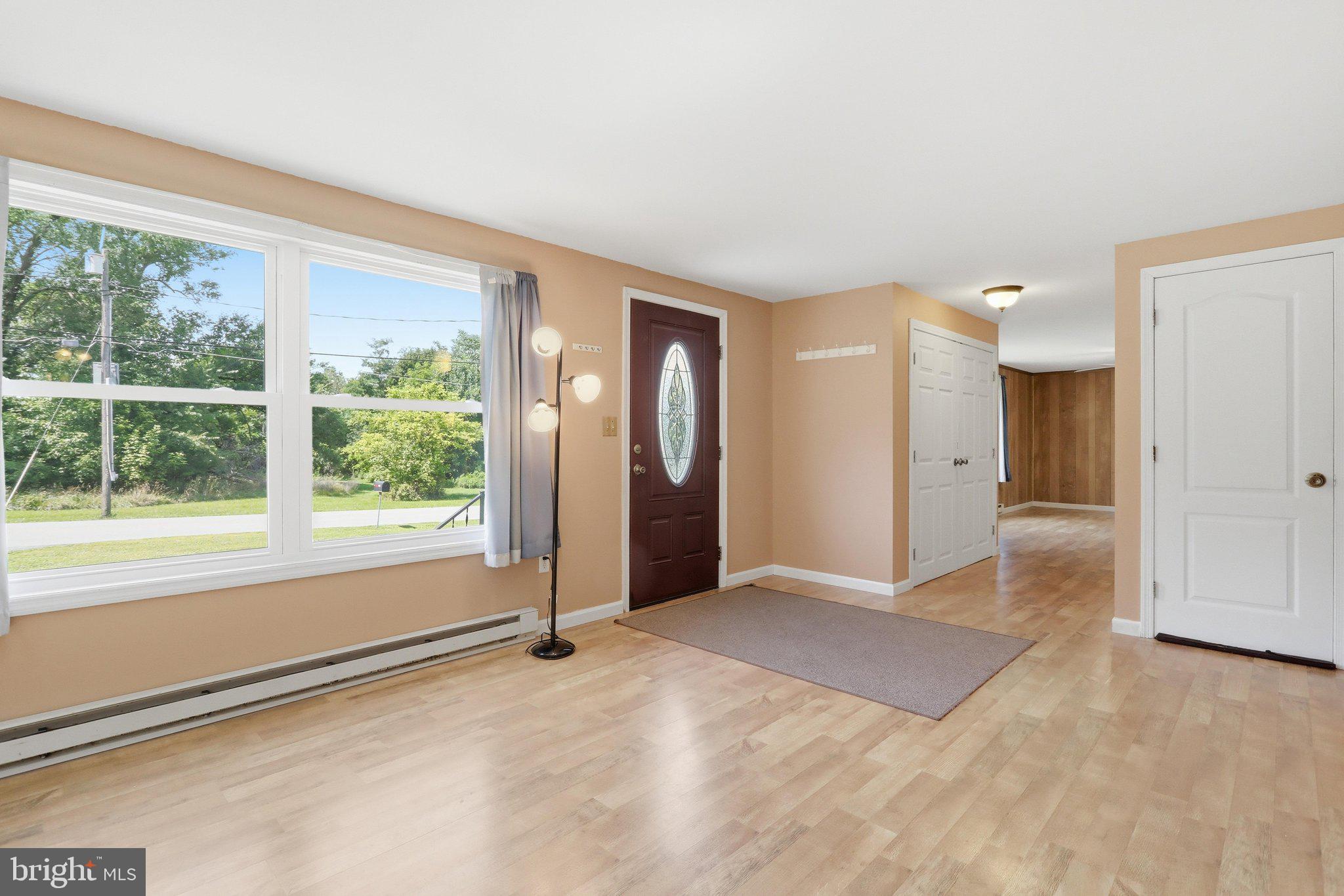 22314 Pondsville Road Smithsburg, MD 21783 - Photo 8 of 46 Gallery Image 8