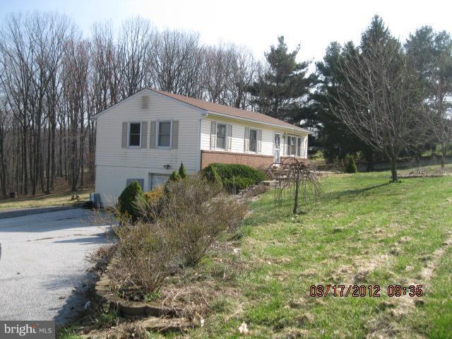 1961 Albert Rill Road Hampstead, MD 21074 - Photo 12 of 15 Exterior (General)