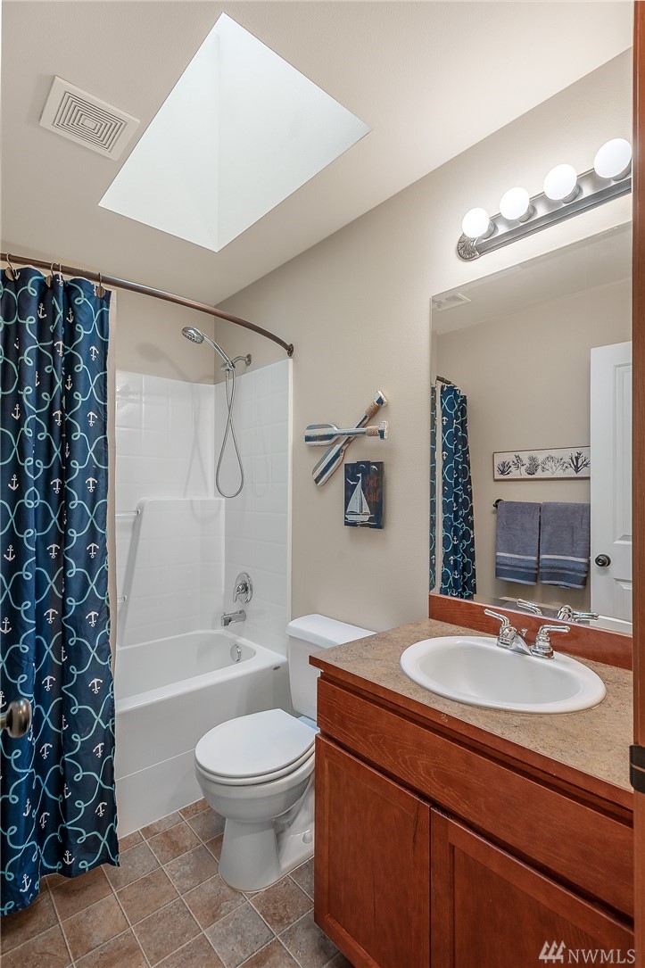 17008 16th Drive Southeast Bothell, WA 98012 - Photo 11 of 22 Gallery Image 11