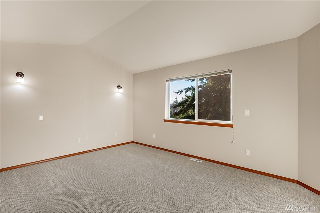 17008 16th Drive Southeast Bothell, WA 98012 - Photo 14 of 22 Gallery Image 14