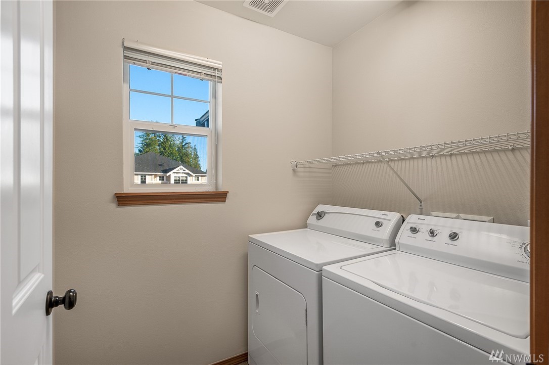 17008 16th Drive Southeast Bothell, WA 98012 - Photo 17 of 22 Gallery Image 17