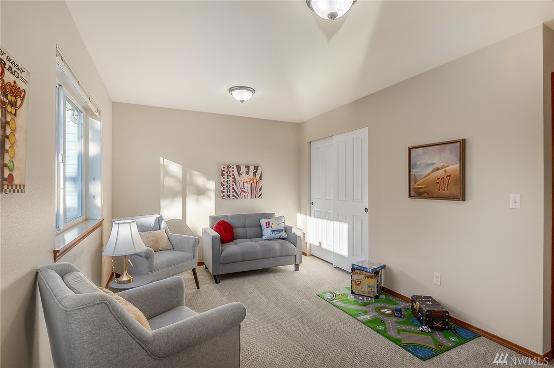 17008 16th Drive Southeast Bothell, WA 98012 - Photo 9 of 22 Gallery Image 9