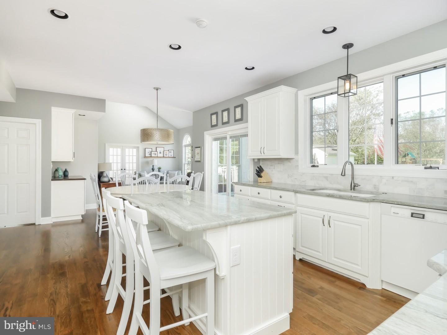 1082 North Kimbles Road Yardley, PA 19067 - Photo 3 of 25 Kitchen