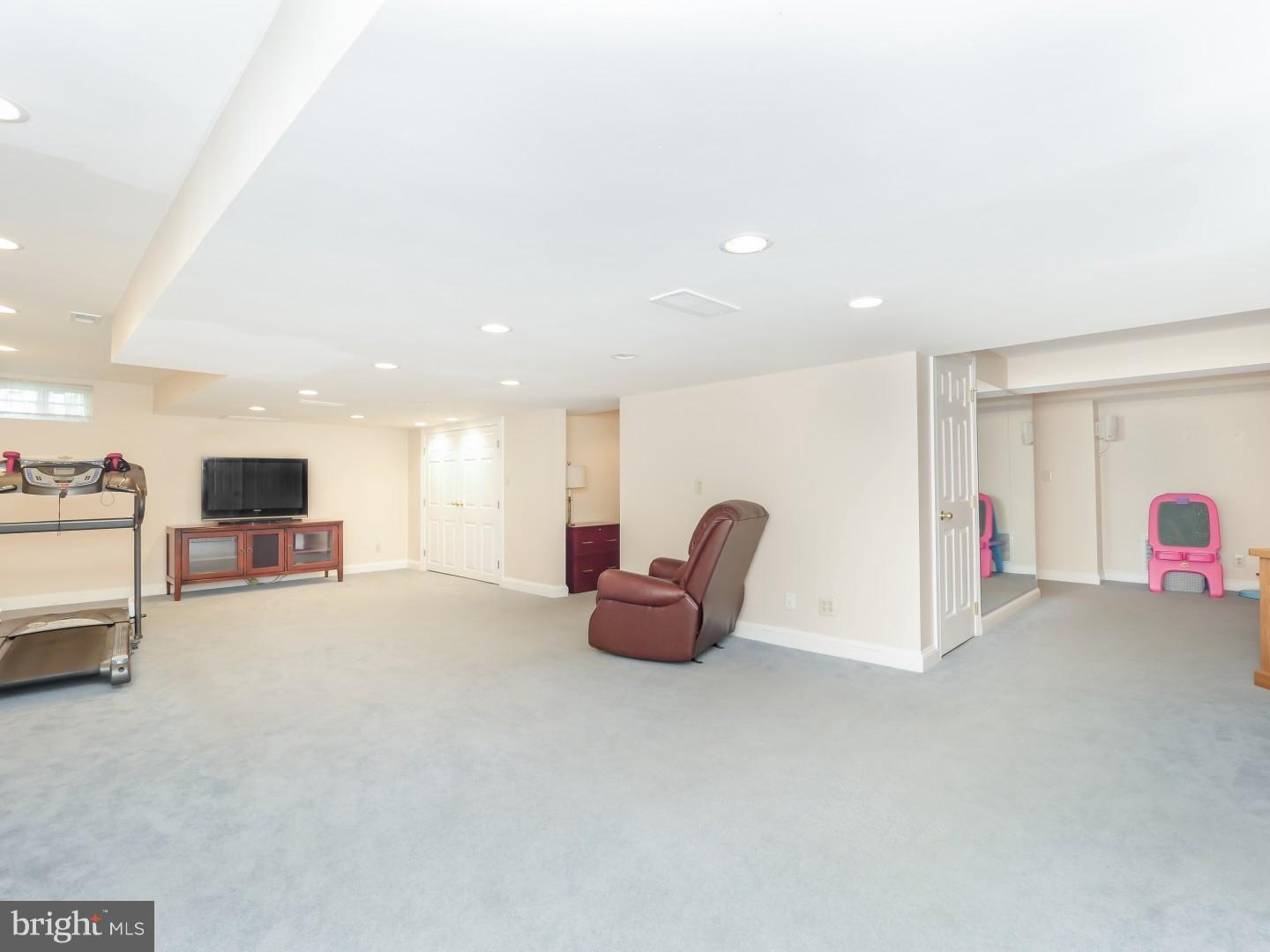 1082 North Kimbles Road Yardley, PA 19067 - Photo 21 of 25 Basement - Finished