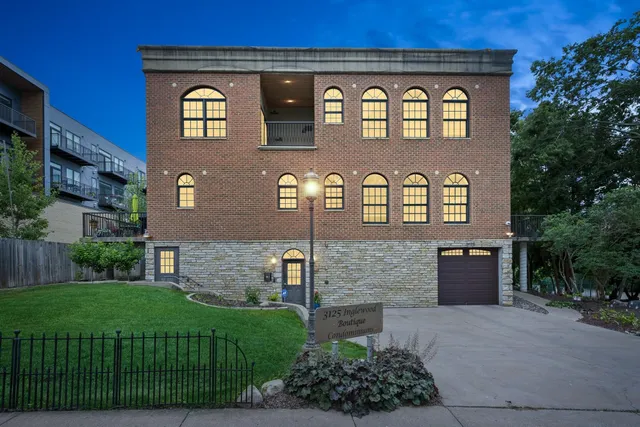 $339,999 | 3125 Inglewood Avenue South, Unit 201, St. Louis Park, MN 55416