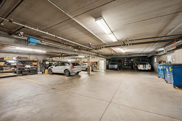 $339,999 | 3125 Inglewood Avenue South, Unit 201, St. Louis Park, MN 55416