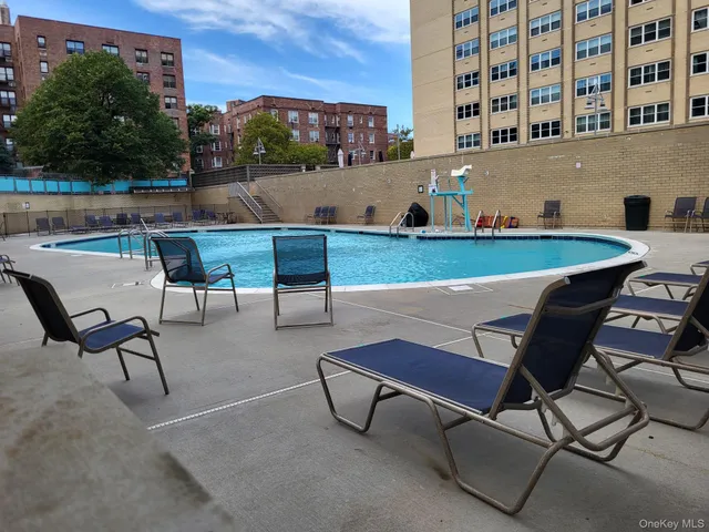 $324,999 | 102-10 66th Road, Unit 25A | Birchwood Towers