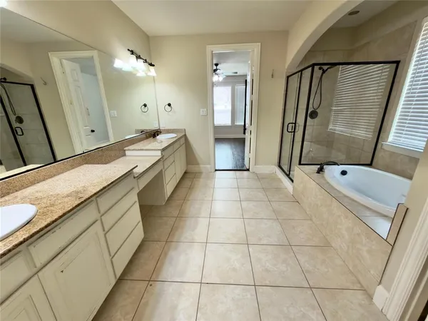 $3,849 | 408 Paluxy Drive, Irving, TX 75039