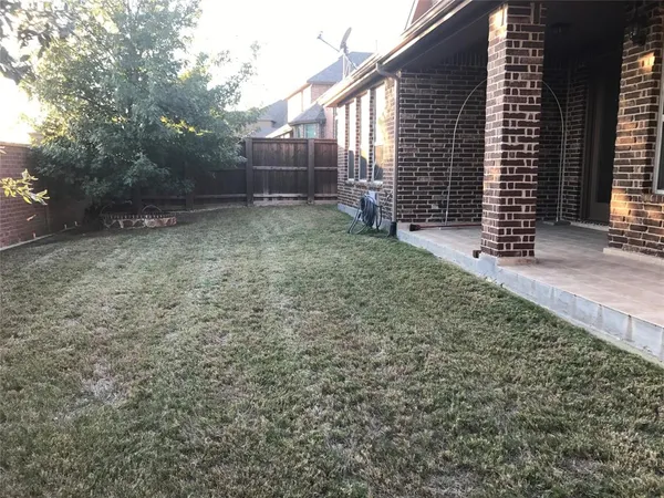 $3,849 | 408 Paluxy Drive, Irving, TX 75039