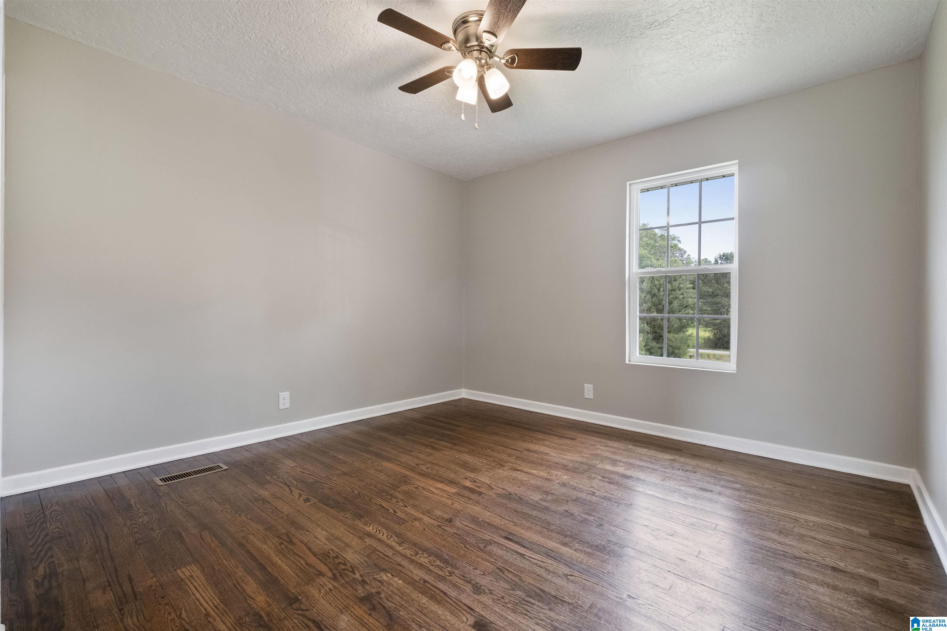 5525 New Liberty Road Jacksonville, AL 36265 - Photo 9 of 19