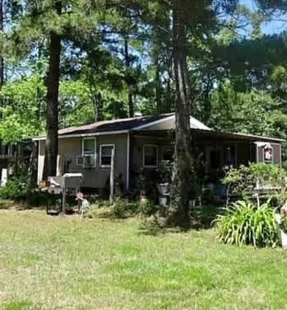 $64,900 | 204 Kangaroo, Onalaska, TX 77360