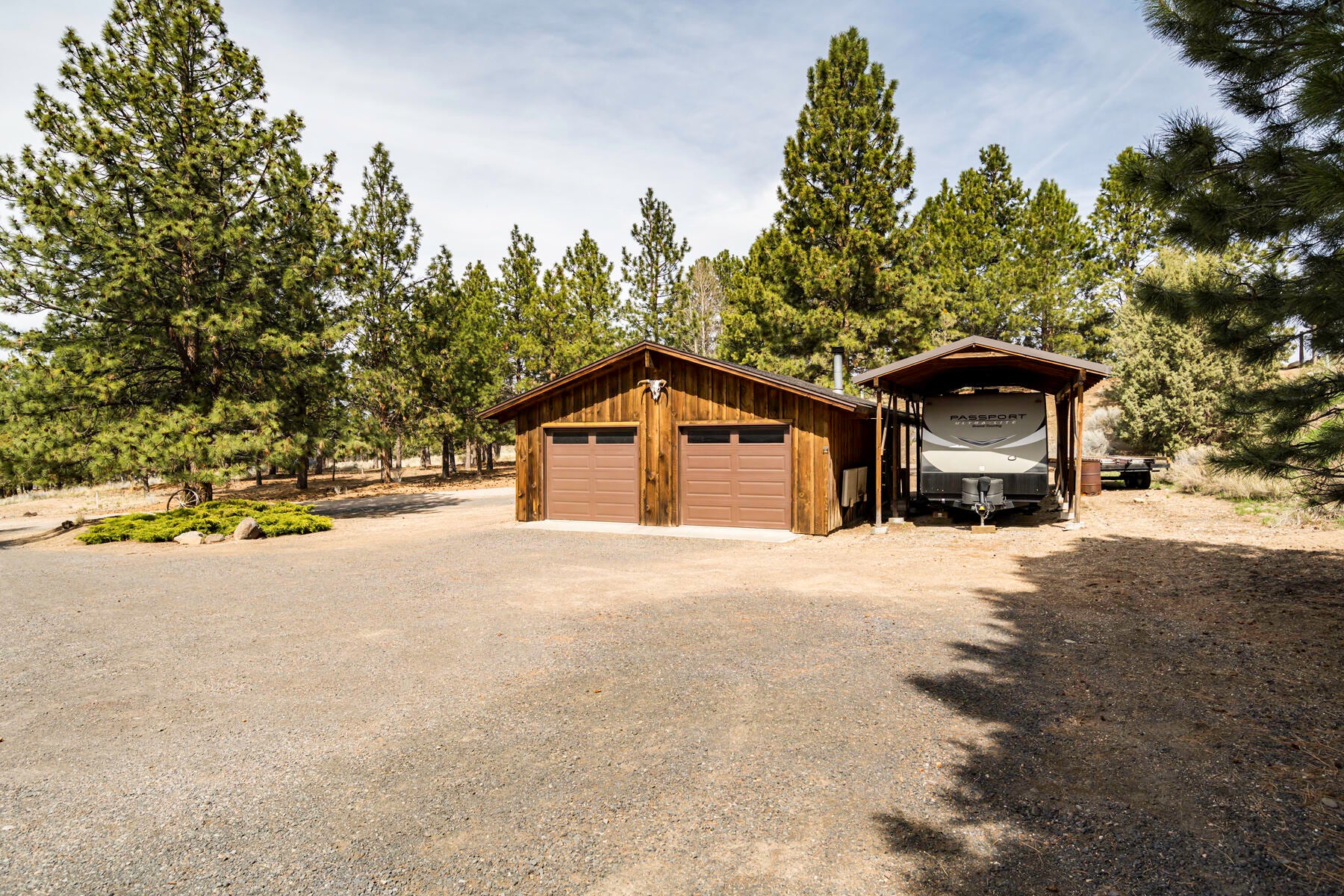 65004 Hopper Road Bend, OR 97703 - Photo 48 of 56 JH5_9103