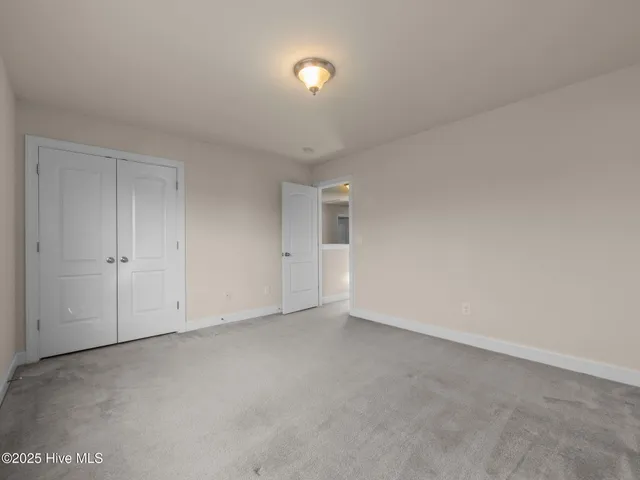 $495,000 | 402 Boathouse Court, Swansboro, NC 28584