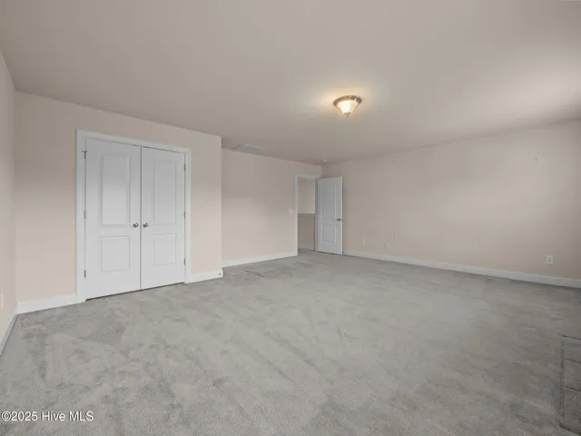 $495,000 | 402 Boathouse Court, Swansboro, NC 28584