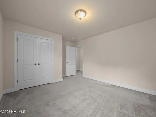 $495,000 | 402 Boathouse Court, Swansboro, NC 28584