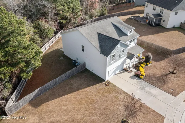 $495,000 | 402 Boathouse Court, Swansboro, NC 28584