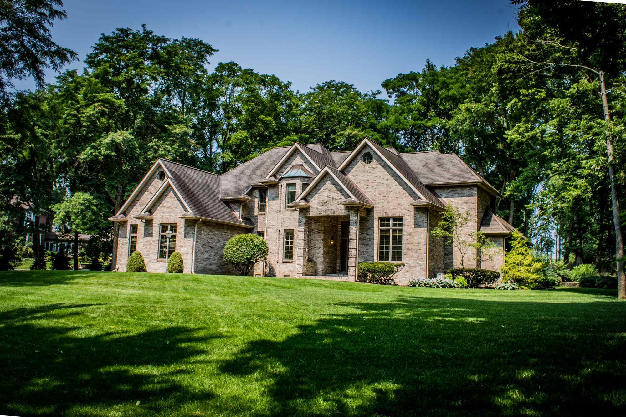 201 North Timber Ridge Court Muncie, IN 47304 - Photo 1 of 36