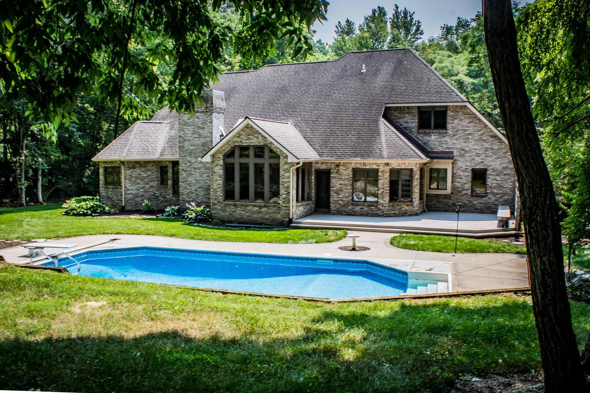 201 North Timber Ridge Court Muncie, IN 47304 - Photo 7 of 36