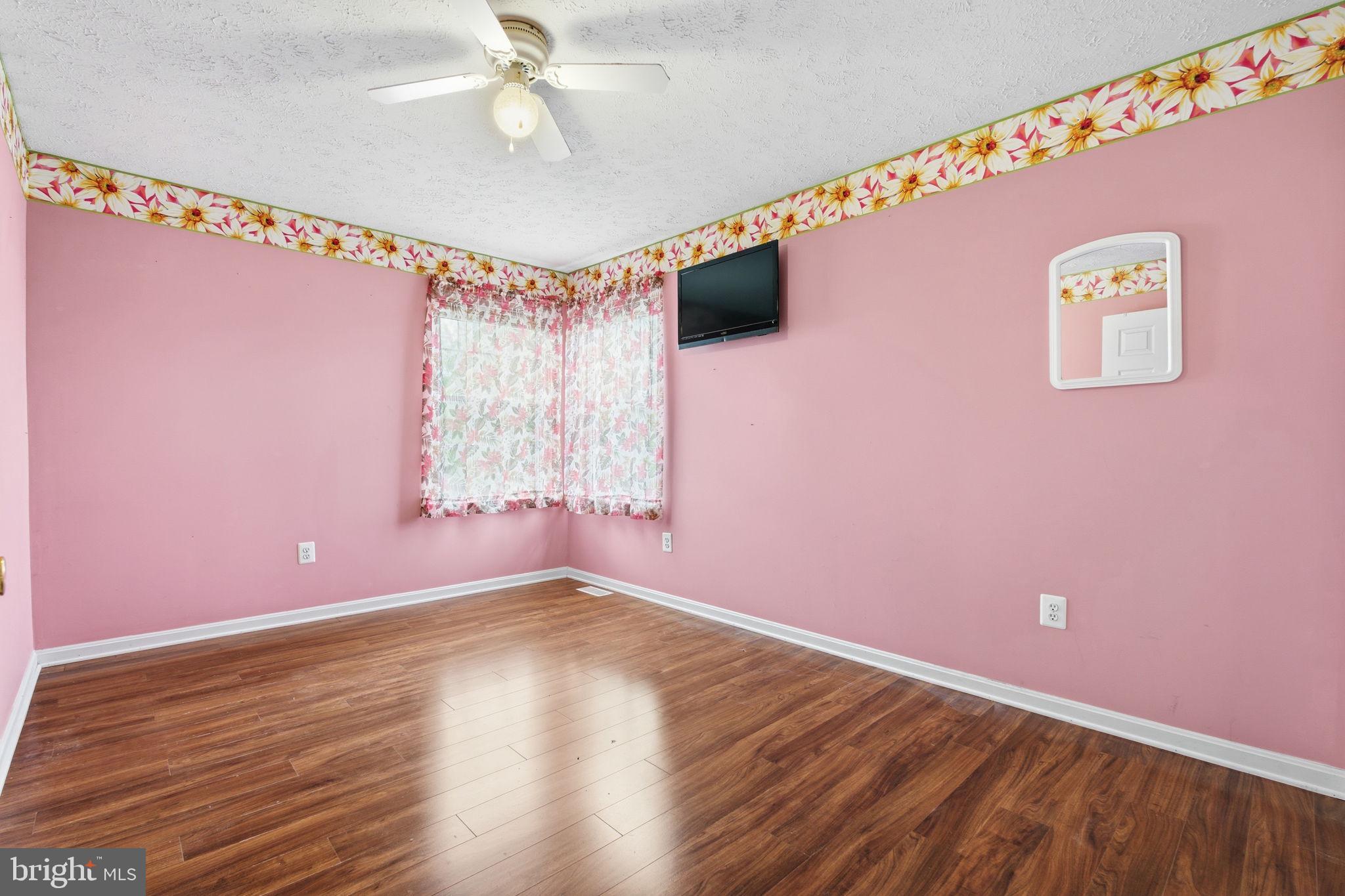 3171 Pyramid Circle Manchester, MD 21102 - Photo 24 of 38 Third bedroom