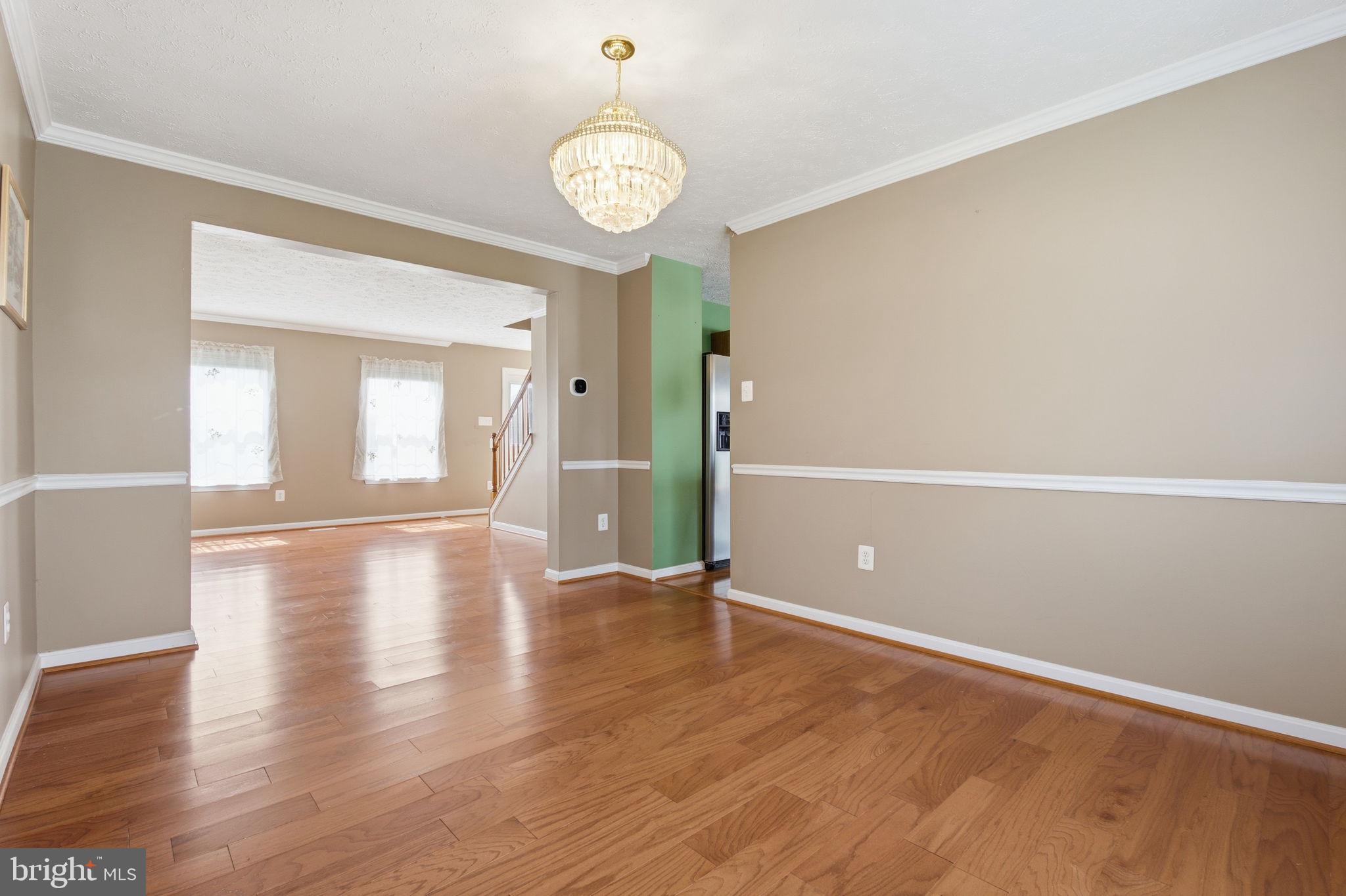 3171 Pyramid Circle Manchester, MD 21102 - Photo 5 of 38 Dining room