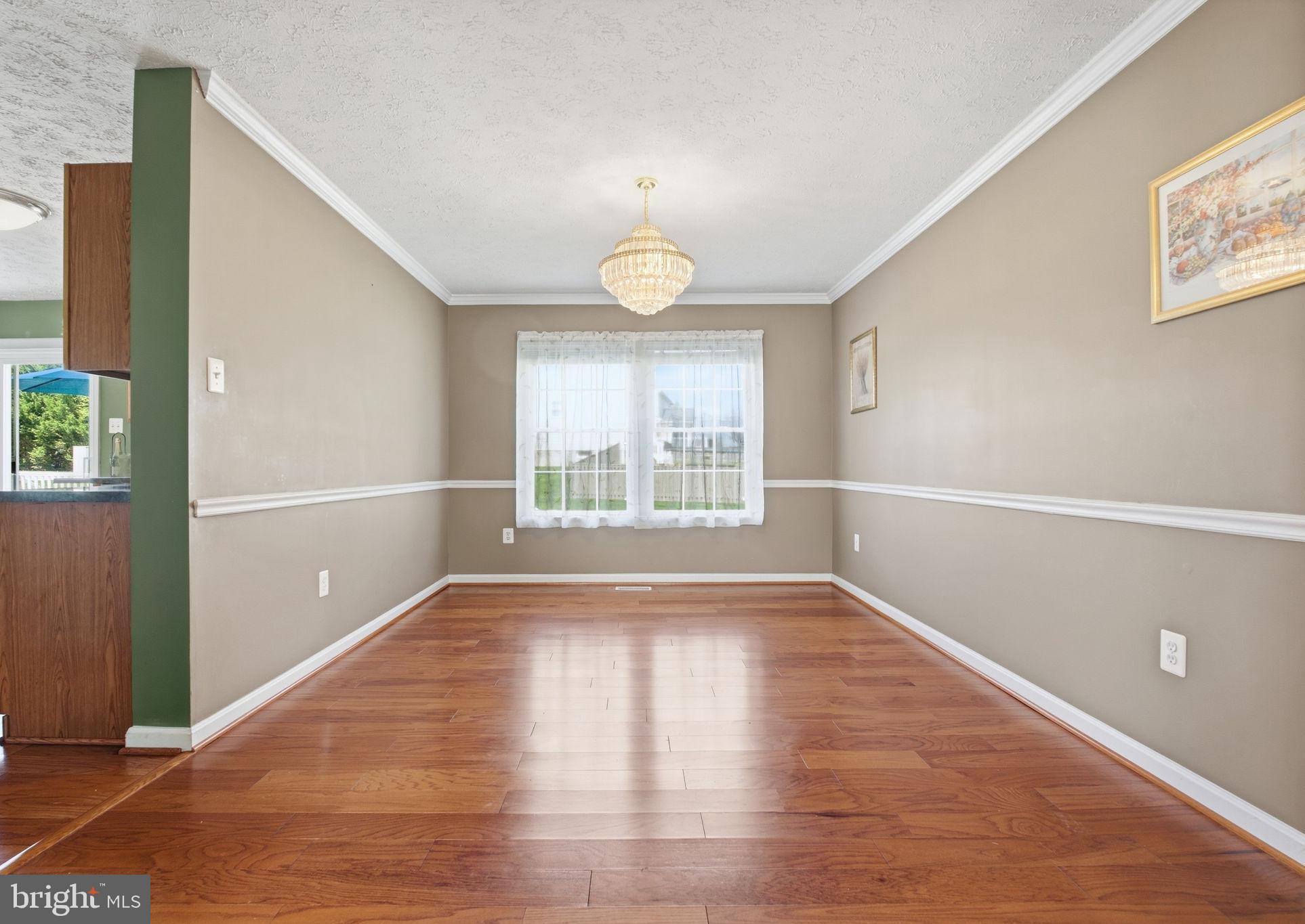 3171 Pyramid Circle Manchester, MD 21102 - Photo 6 of 38 Dining room