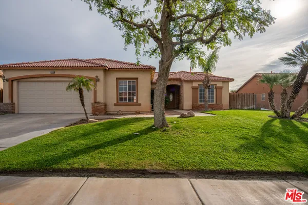 $449,000 | 31320 Vía Pared, Thousand Palms, CA 92276