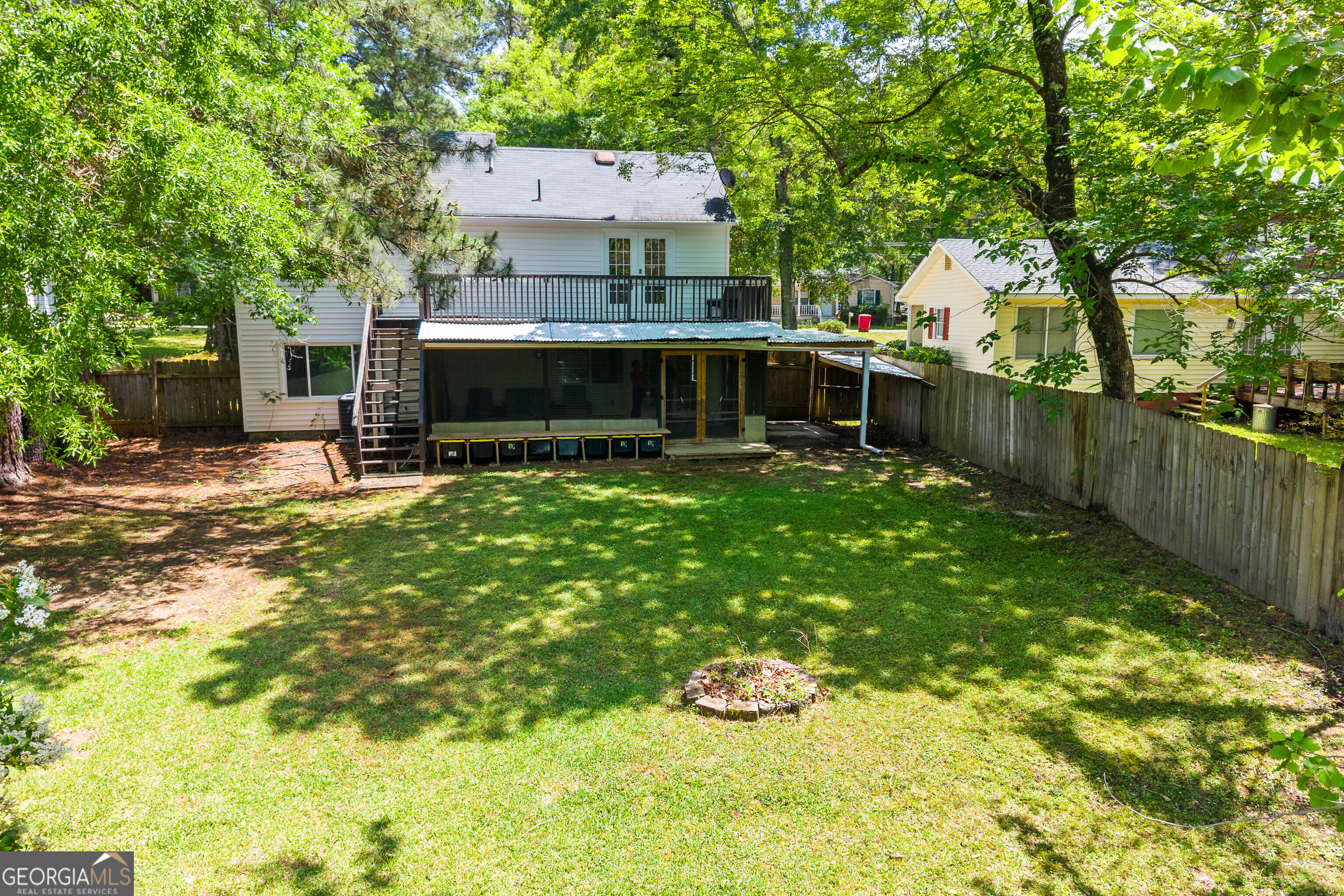 285 Edgewater Drive Macon, GA 31220 - Photo 57 of 66 a view of a house with backyard and sitting area