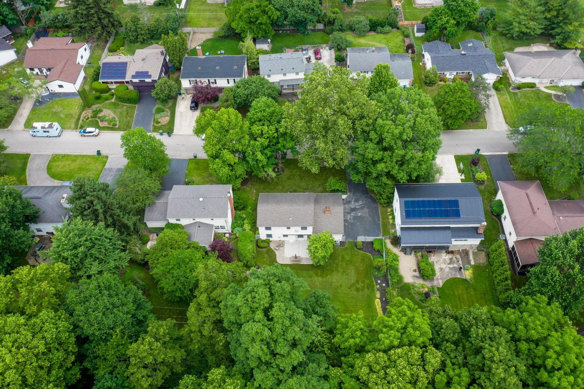 999 Birchmont Road Columbus, OH 43220 - Photo 44 of 53 Aerial