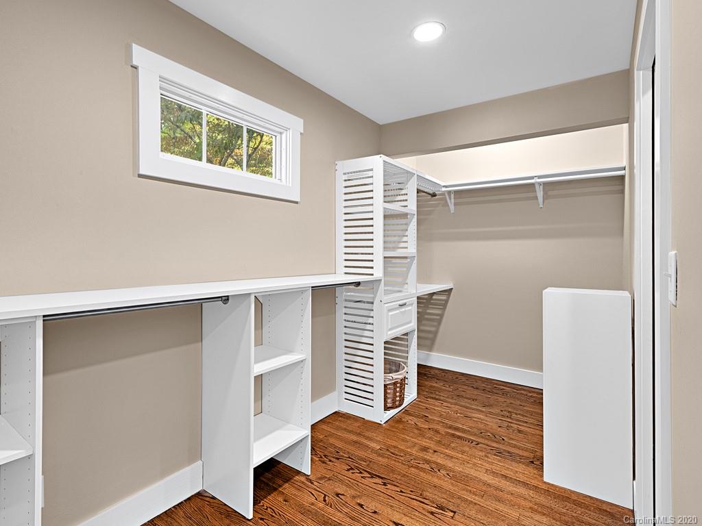 254 Whitaker Road Fairview, NC 28730 - Photo 14 of 23 Gallery Image 14