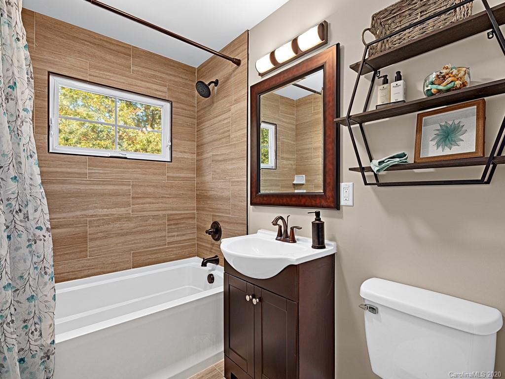 254 Whitaker Road Fairview, NC 28730 - Photo 19 of 23 Gallery Image 19
