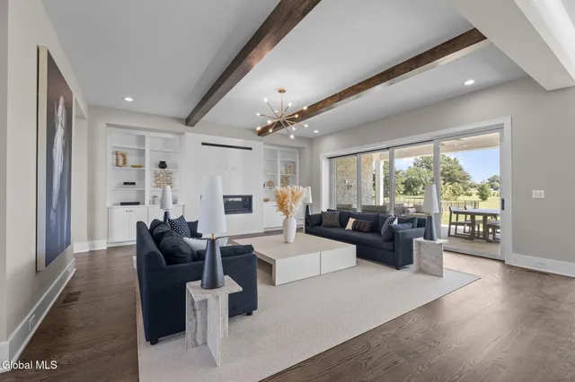 $2,795,000 | 7 Gregory Court, Saratoga Springs, NY 12866