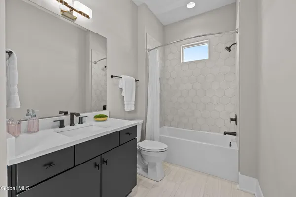 $2,795,000 | 7 Gregory Court, Saratoga Springs, NY 12866