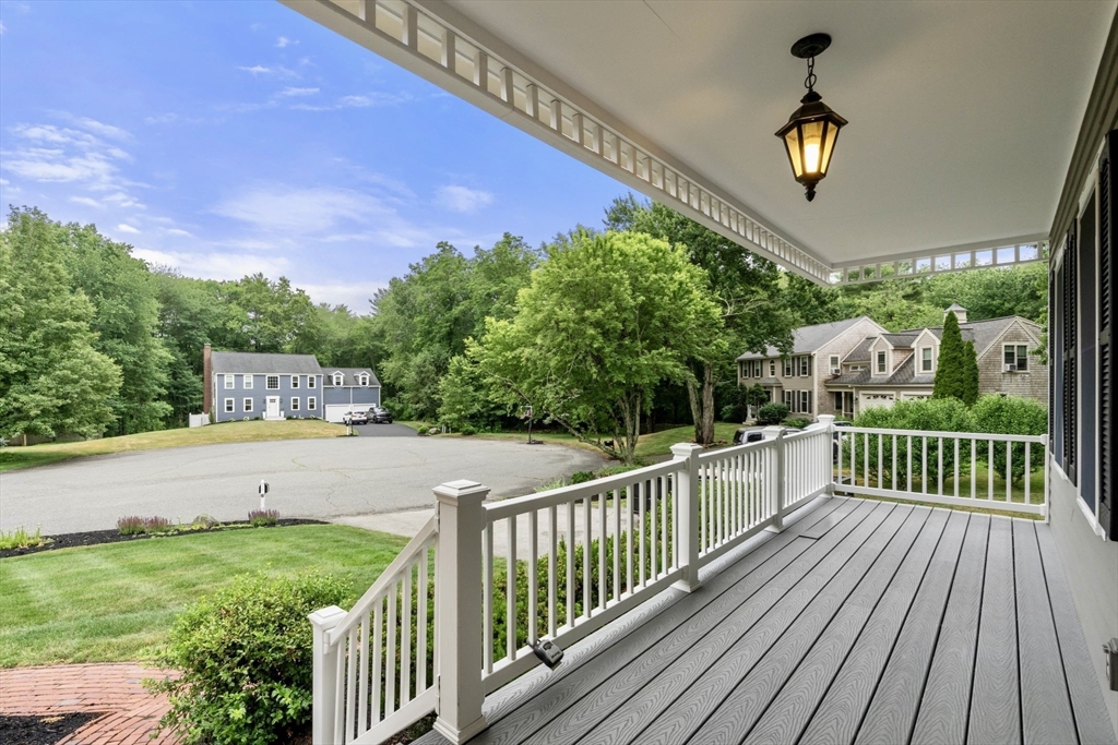 24 Ryders Lane Marshfield, MA 02050 - Photo 5 of 27