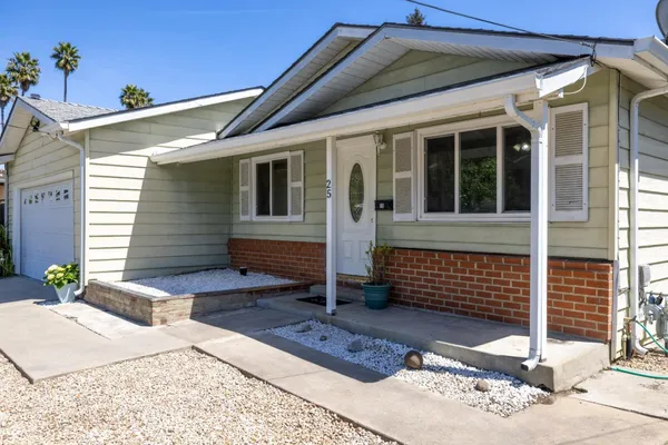 $699,000 | 25 Holm Road, Watsonville, CA 95076