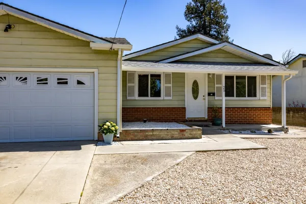 $699,000 | 25 Holm Road, Watsonville, CA 95076