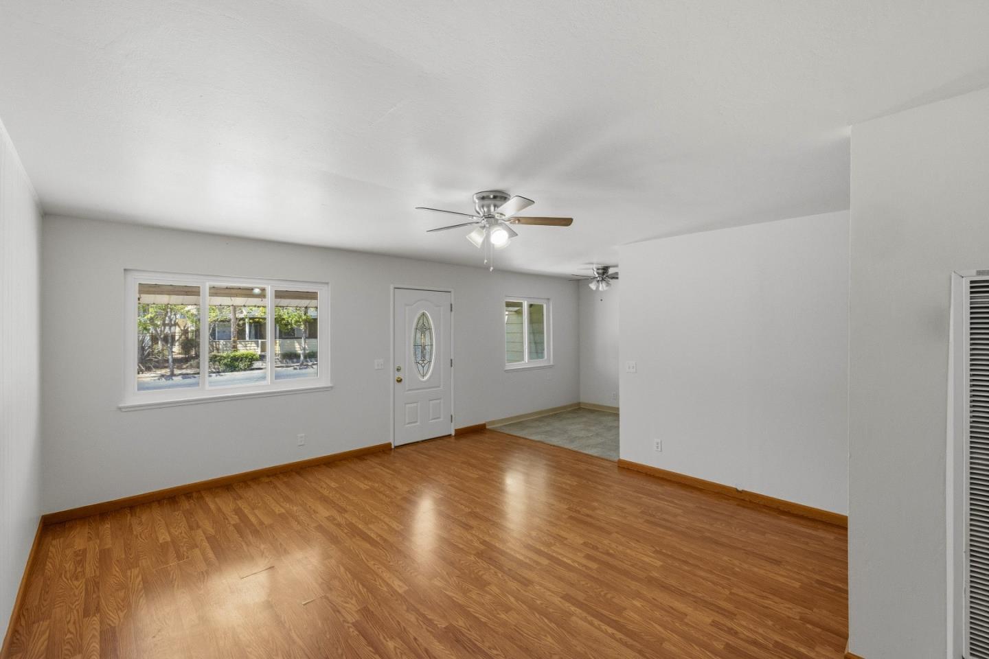 25 Holm Road Watsonville, CA 95076 - Photo 5 of 37