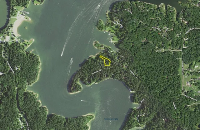 $209,900 | 8-dogwood Dr Cabin South Lane, Rockville, IN 47872