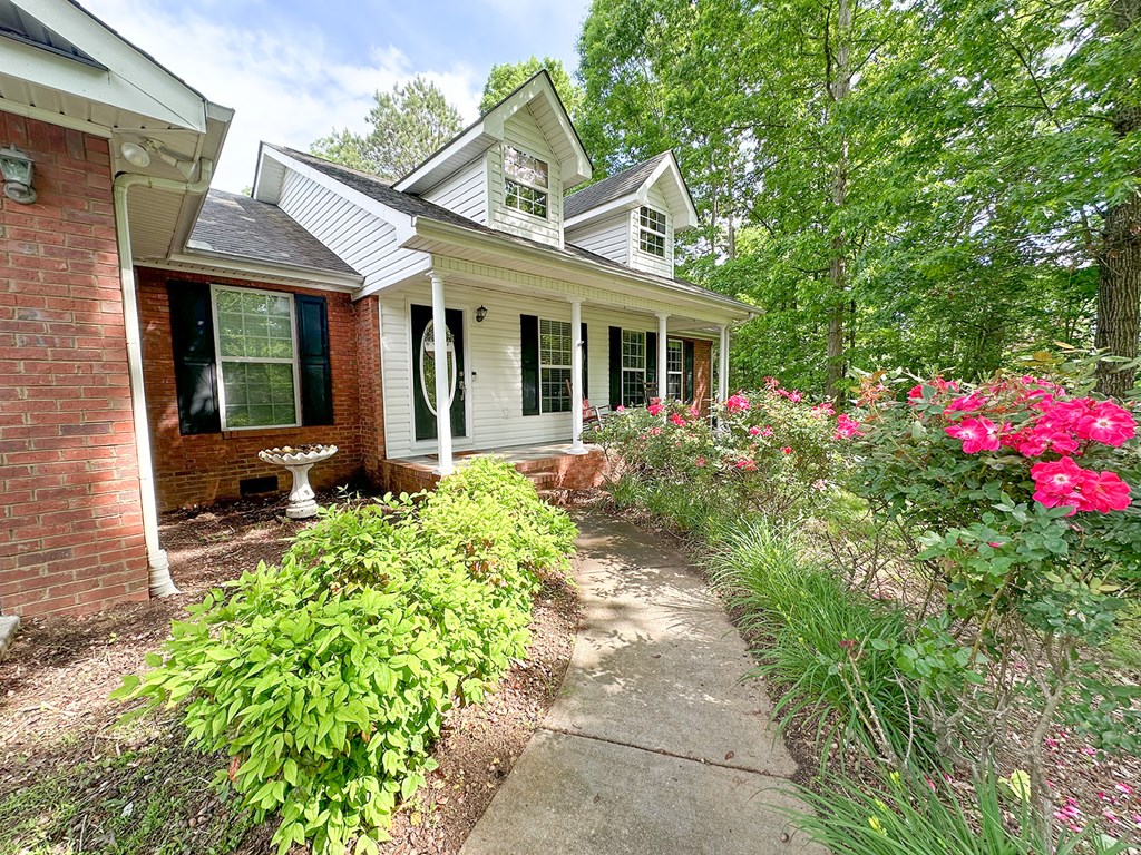 278 Mccamy Sumach Road Chatsworth, GA 30705 - Photo 4 of 36 Gallery Image 4