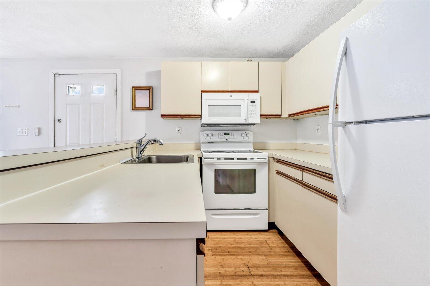 35 Ashumet Road, Unit 12A Mashpee, MA 02649 - Photo 11 of 34 19-IMGP6659