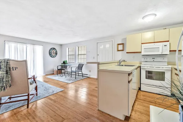 $299,000 | 35 Ashumet Road, Unit 12A, Mashpee, MA 02649