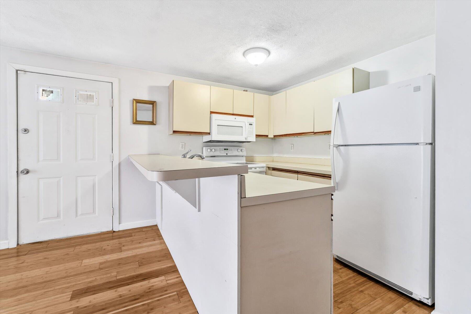 35 Ashumet Road, Unit 12A Mashpee, MA 02649 - Photo 10 of 34 16-IMGP6650