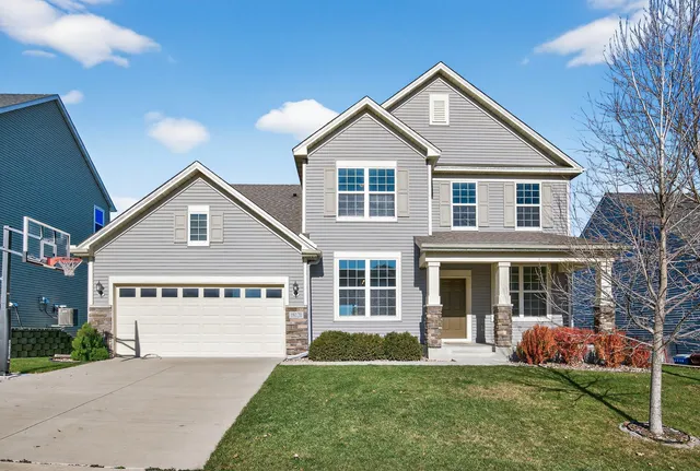 $825,000 | 18120 57th Avenue North, Plymouth, MN 55446