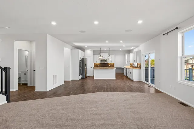 $825,000 | 18120 57th Avenue North, Plymouth, MN 55446