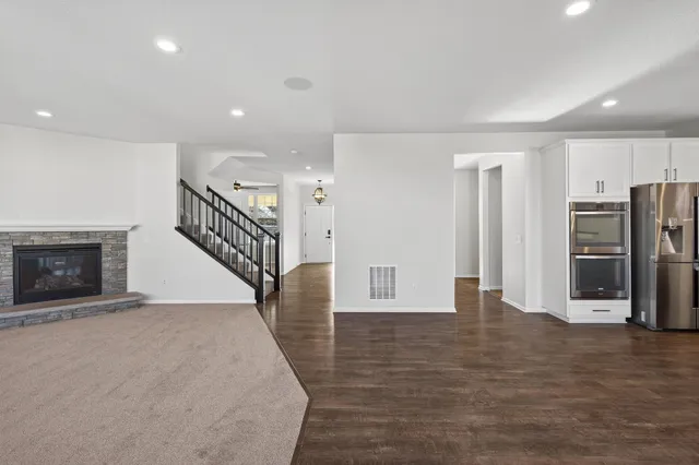 $825,000 | 18120 57th Avenue North, Plymouth, MN 55446