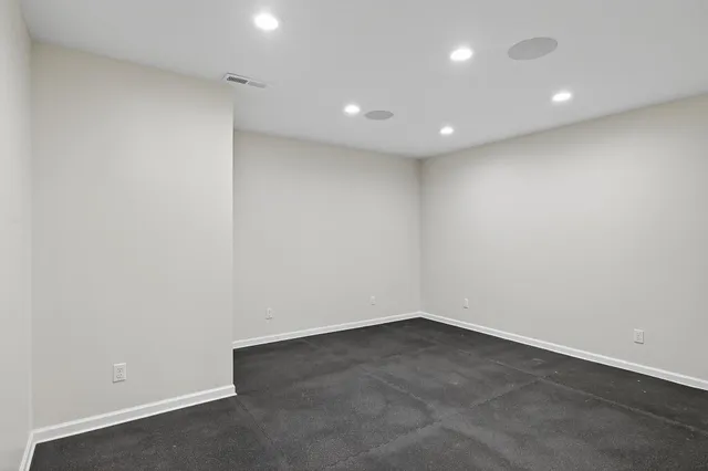 $825,000 | 18120 57th Avenue North, Plymouth, MN 55446