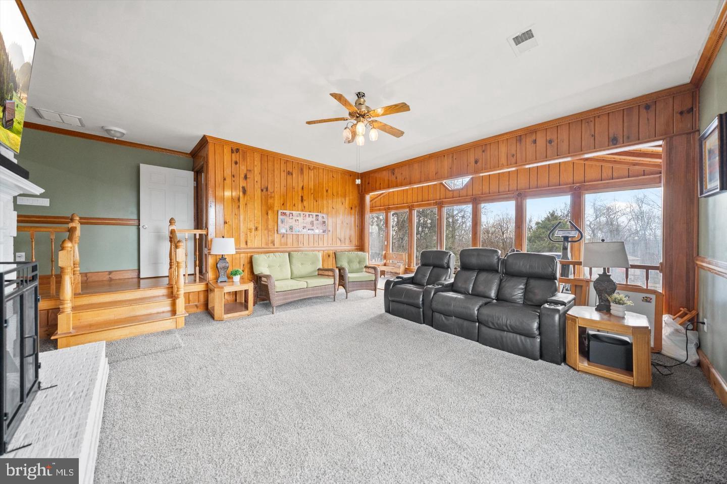 436 Castleton Road Castleton, VA 22716 - Photo 20 of 48 Spacious living area with natural light.