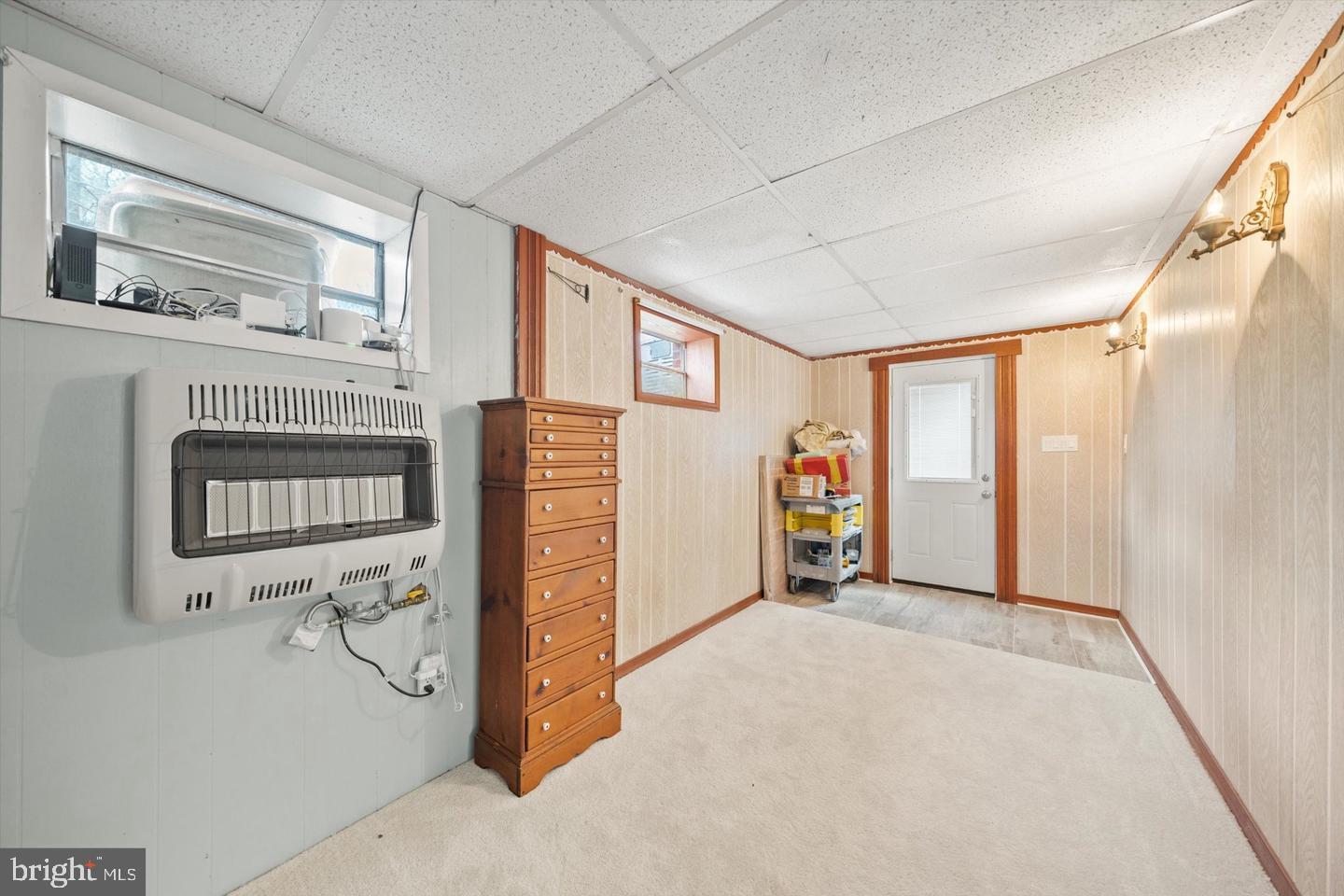 436 Castleton Road Castleton, VA 22716 - Photo 39 of 48 Versatile space with natural light.