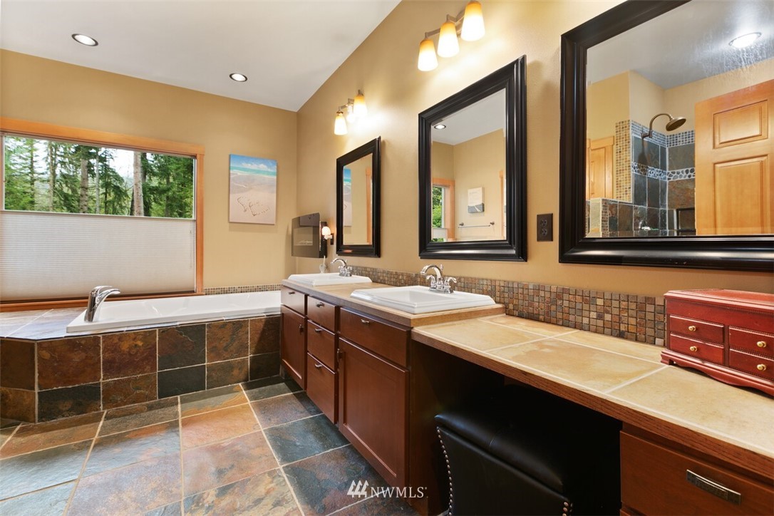 3678 Skarrup Road Sedro-Woolley, WA 98284 - Photo 19 of 26 Gallery Image 19