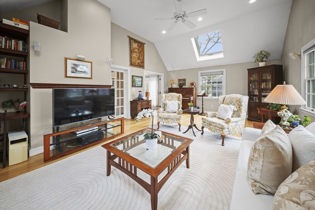 50 Kendall Road Newton, MA 02459 - Photo 8 of 42 Gallery Image 8